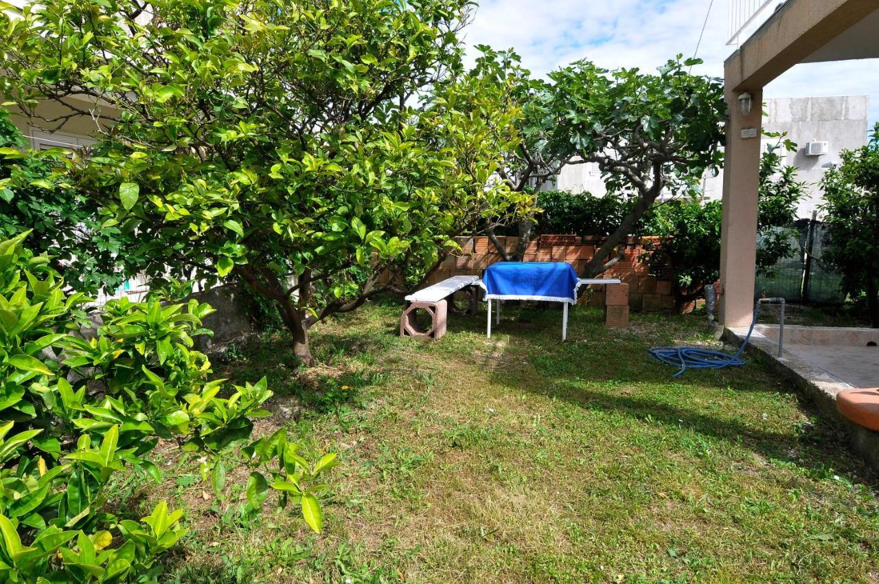 Apartment Fiorenini 2 Mlini Esterno foto