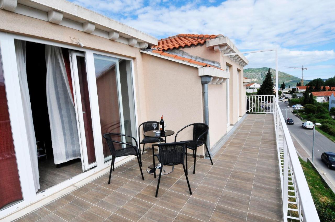 Apartment Fiorenini 2 Mlini Esterno foto