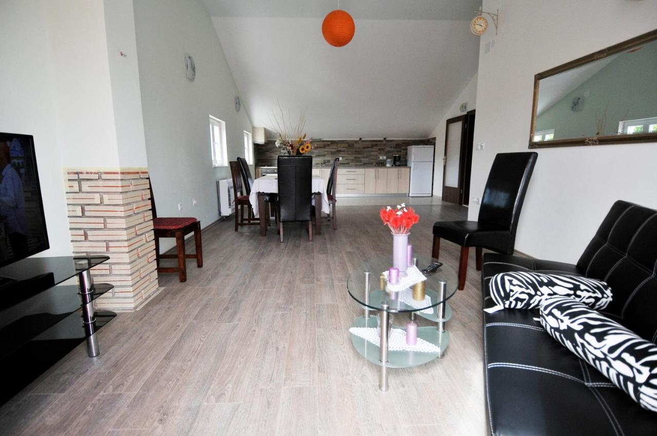 Apartment Fiorenini 2 Mlini Esterno foto